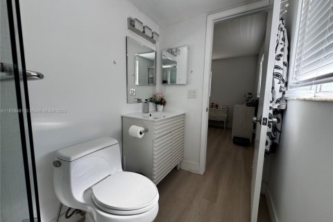 Купить кондоминиум в Делрей-Бич, Флорида 2 спальни, 85.93м2, № 1978198 - фото 28