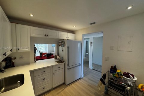 Купить кондоминиум в Делрей-Бич, Флорида 2 спальни, 85.93м2, № 1978198 - фото 4