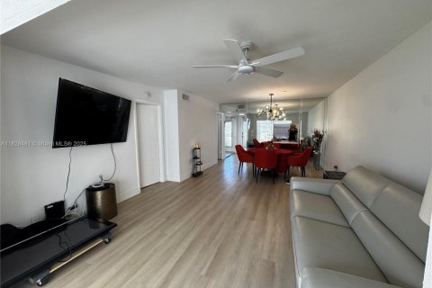 Купить кондоминиум в Делрей-Бич, Флорида 2 спальни, 85.93м2, № 1978198 - фото 12