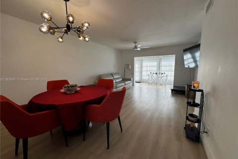 Купить кондоминиум в Делрей-Бич, Флорида 2 спальни, 85.93м2, № 1978198 - фото 17