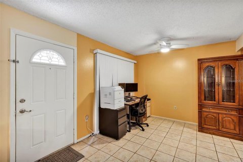 Condo in Orlando, Florida, 2 bedrooms  № 2388235 - photo 7