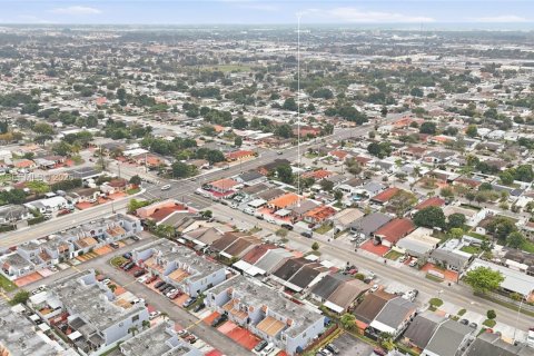 Купить виллу или дом в Хайалиа, Флорида 3 спальни, 132.85м2, № 2011141 - фото 29