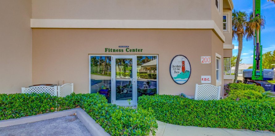 Condo in Jupiter, Florida, 2 bedrooms № 1068184