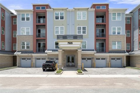 Condominio en Orlando, Florida, 2 dormitorios № 2202581