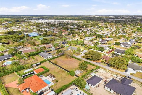 Купить земельный участок в Хомстед, Флорида № 2047983 - фото 21