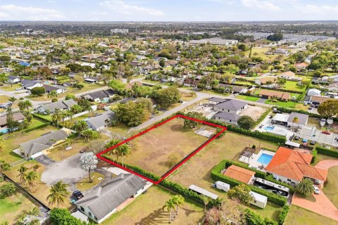 Купить земельный участок в Хомстед, Флорида № 2047983 - фото 7