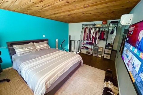 Townhouse in Miami Lakes, Florida 2 bedrooms, 81.94 sq.m. № 1943987 - photo 9