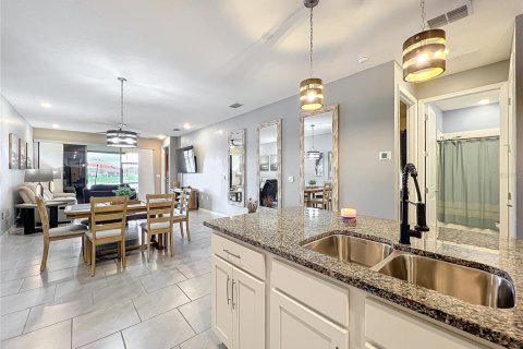 Casa en venta en Clermont, Florida, 2 dormitorios, 152.92 m2 № 1851187 - foto 14