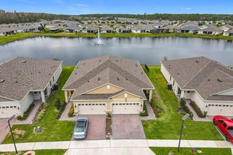Casa en venta en Clermont, Florida, 2 dormitorios, 152.92 m2 № 1851187 - foto 1