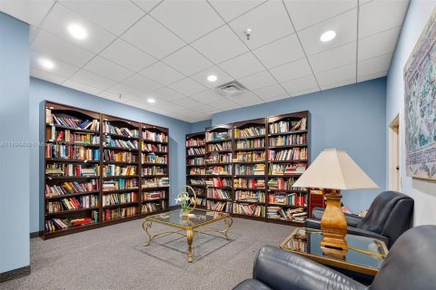 Copropriété à vendre à Sunny Isles Beach, Floride: 68 m2 № 1950715 - photo 29