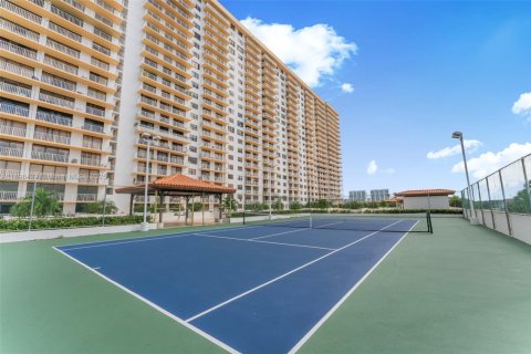 Copropriété à vendre à Sunny Isles Beach, Floride: 68 m2 № 1950715 - photo 23