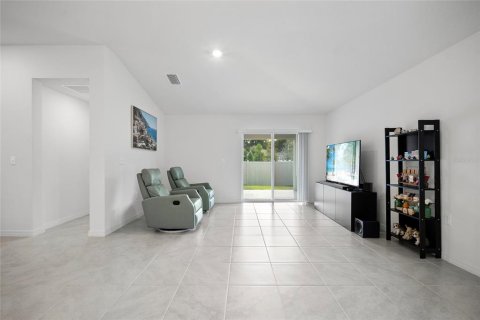 Villa ou maison à vendre à Lakeland, Floride: 3 chambres, 141.4 m2 № 2400113 - photo 9