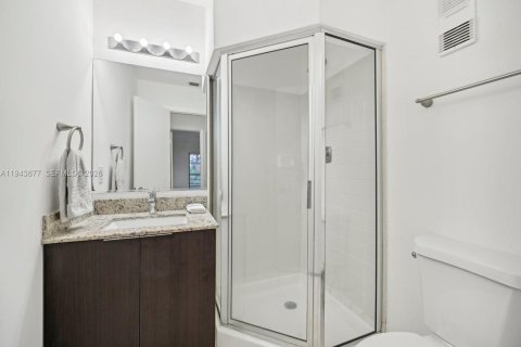 Touwnhouse à louer à Miami, Floride: 2 chambres, 123.56 m2 № 2001170 - photo 20