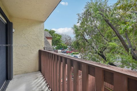 Touwnhouse à louer à Miami, Floride: 2 chambres, 123.56 m2 № 2001170 - photo 28