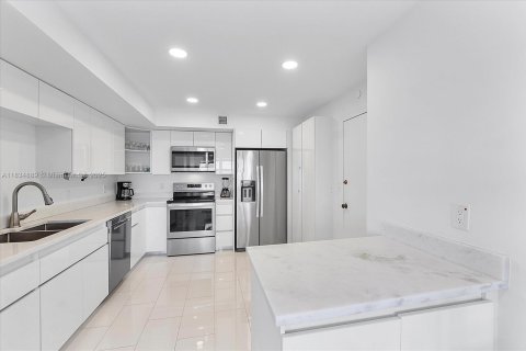 Copropriété à vendre à Fort Lauderdale, Floride: 3 chambres, 196.21 m2 № 1825782 - photo 8