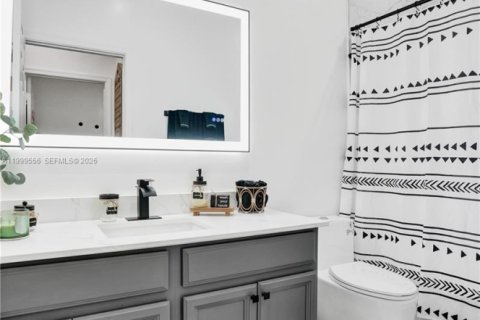 Townhouse in Miramar, Florida 3 bedrooms, 185.8 sq.m. № 2066166 - photo 11