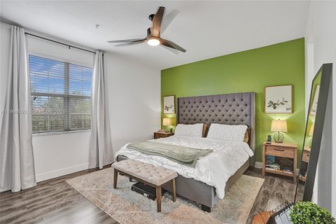 Townhouse in Miramar, Florida 3 bedrooms, 185.8 sq.m. № 2066166 - photo 29