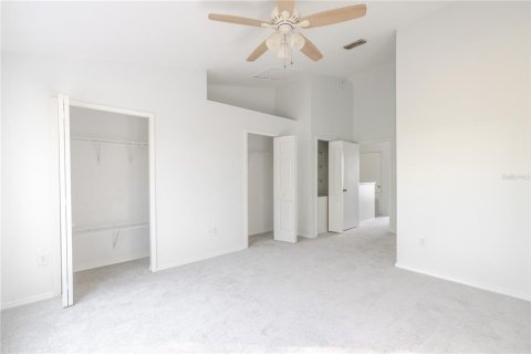 Townhouse in Brandon, Florida 2 bedrooms, 103.12 sq.m. № 2093436 - photo 22
