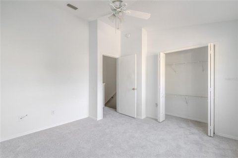 Townhouse in Brandon, Florida 2 bedrooms, 103.12 sq.m. № 2093436 - photo 20