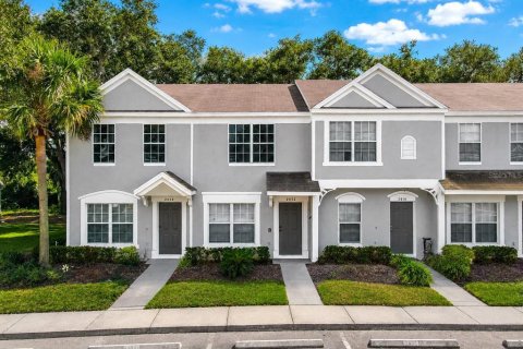 Adosado en Brandon, Florida 2 dormitorios, 103.12 m2 № 2093436