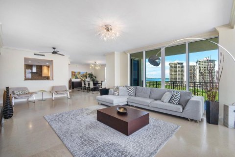 Condo in Riviera Beach, Florida, 3 bedrooms  № 2169582 - photo 8