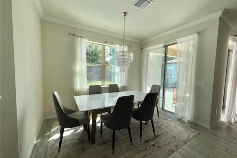House in Winter Garden, Florida 4 bedrooms, 244.7 sq.m. № 1773908 - photo 18