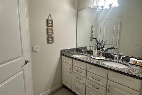 House in Winter Garden, Florida 4 bedrooms, 244.7 sq.m. № 1773908 - photo 27