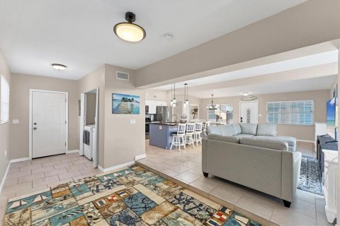 House in Bradenton, Florida 3 bedrooms, 137.68 sq.m. № 1560878 - photo 16