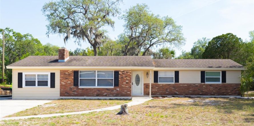 Villa ou maison à Apopka, Floride 3 chambres, 130.99 m2 № 1652195