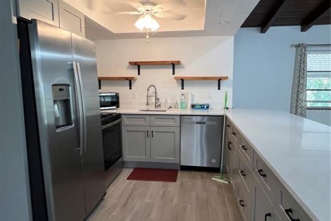 House in Venice, Florida 2 bedrooms, 89.74 sq.m. № 1510761 - photo 6