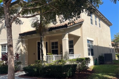 Купить виллу или дом в Хомстед, Флорида 4 спальни, 210.24м2, № 1993070 - фото 17