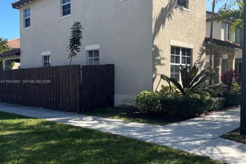 Купить виллу или дом в Хомстед, Флорида 4 спальни, 210.24м2, № 1993070 - фото 15