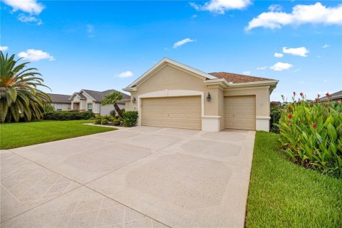 House in Summerfield, Florida 3 bedrooms, 198.72 sq.m. № 1877162 - photo 3