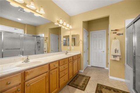 House in Summerfield, Florida 3 bedrooms, 198.72 sq.m. № 1877162 - photo 23