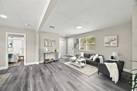 Casa en venta en Seminole, Florida, 3 dormitorios, 111.48 m2 № 2387478 - foto 6