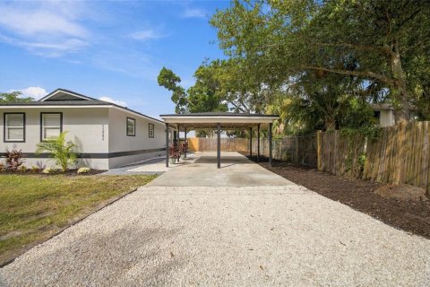 Casa en venta en Seminole, Florida, 3 dormitorios, 111.48 m2 № 2387478 - foto 28