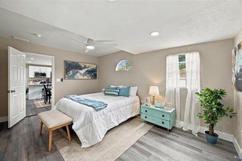 Casa en venta en Seminole, Florida, 3 dormitorios, 111.48 m2 № 2387478 - foto 16