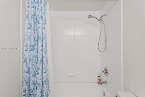 Copropriété à vendre à Miami Beach, Floride: 52.58 m2 № 1927317 - photo 14