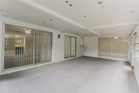 House in Tampa, Florida 3 bedrooms, 138.61 sq.m. № 1843494 - photo 12