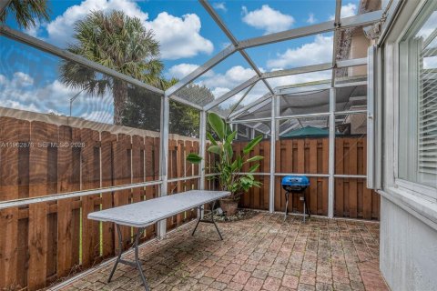 Villa ou maison à vendre à Doral, Floride: 4 chambres, 214.79 m2 № 2024172 - photo 28