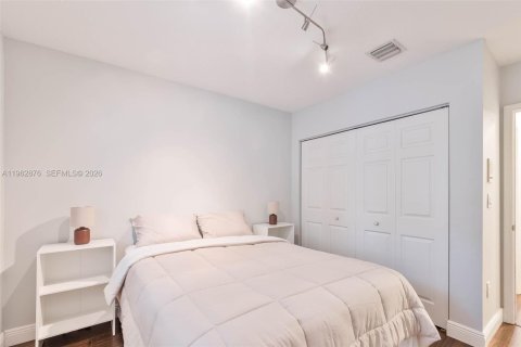 Villa ou maison à vendre à Doral, Floride: 4 chambres, 214.79 m2 № 2024172 - photo 25