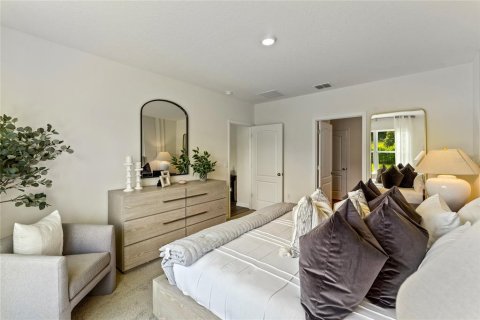 House in Ormond Beach, Florida 4 bedrooms, 169.83 sq.m. № 1914281 - photo 20