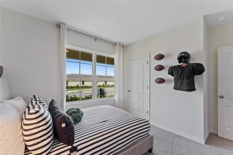 House in Ormond Beach, Florida 4 bedrooms, 169.83 sq.m. № 1914281 - photo 27