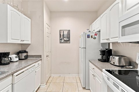 Condominio en venta en Orlando, Florida, 2 dormitorios, 99.41 m2 № 2341971 - foto 14