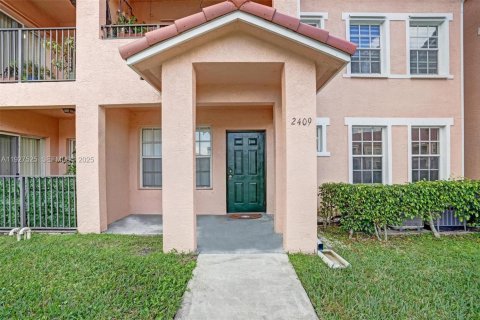 Copropriété à vendre à North Lauderdale, Floride: 2 chambres, 96.15 m2 № 1987137 - photo 1