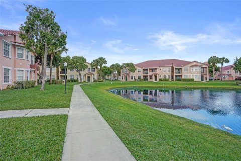 Copropriété à vendre à North Lauderdale, Floride: 2 chambres, 96.15 m2 № 1987137 - photo 17