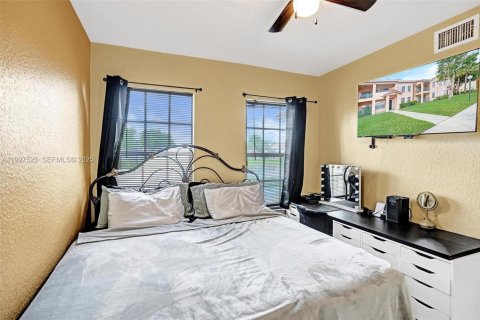 Copropriété à vendre à North Lauderdale, Floride: 2 chambres, 96.15 m2 № 1987137 - photo 30