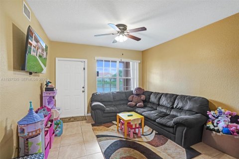Copropriété à vendre à North Lauderdale, Floride: 2 chambres, 96.15 m2 № 1987137 - photo 25