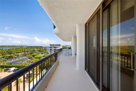 Condo in Palm Beach, Florida, 3 bedrooms  № 2046527 - photo 14