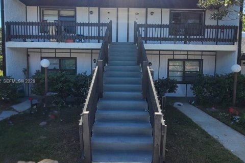 Condominio en alquiler en Melbourne, Florida, 2 dormitorios, 74.32 m2 № 2339883 - foto 19